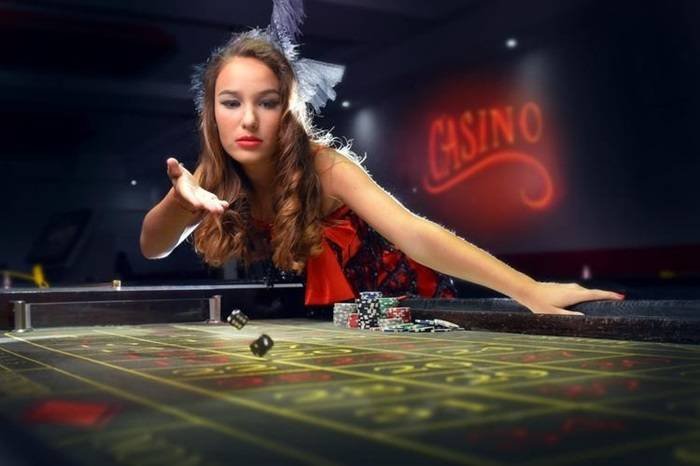 Ringkasan aturan bonus untuk pengguna dewasa